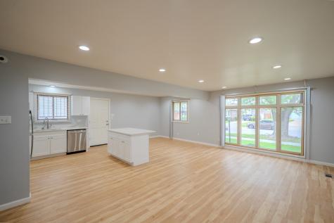12111 South Justine Avenue Chicago IL 60643