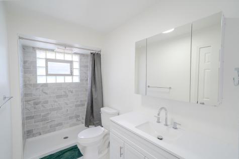12111 South Justine Avenue Chicago IL 60643
