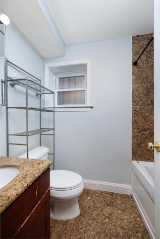 6345 North Washtenaw Avenue Chicago IL 60659