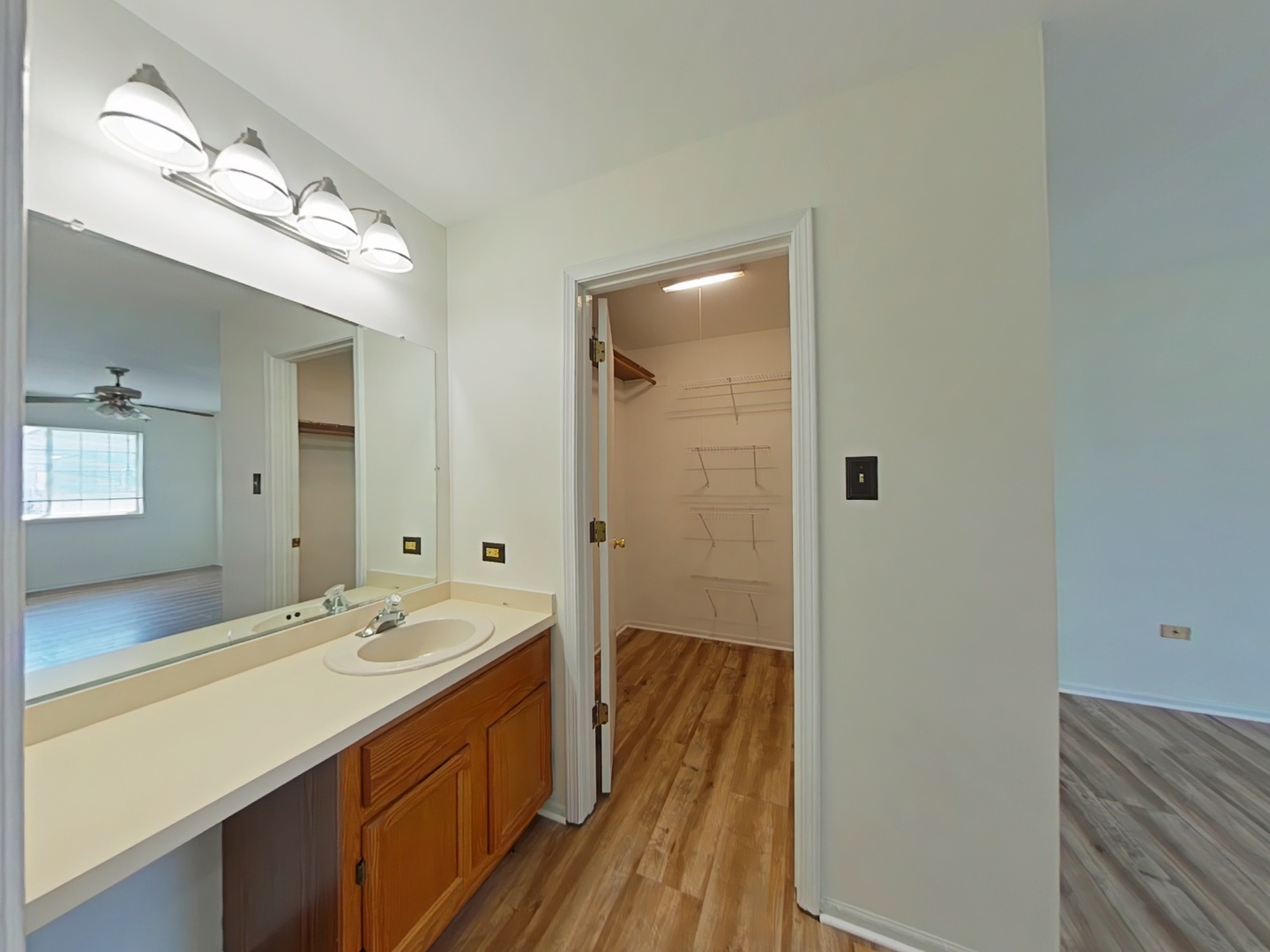 3524 Willowview Court Aurora IL 60504