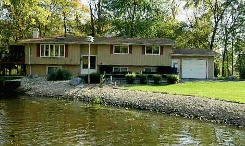 41511 North Country Club Drive Antioch IL 60002