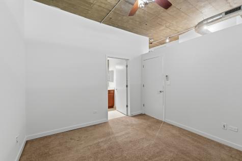 1071 West 15th Street Chicago IL 60608