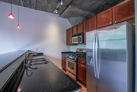 1071 West 15th Street Chicago IL 60608