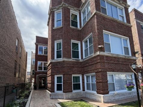 7304 South Emerald Avenue Chicago IL 60621