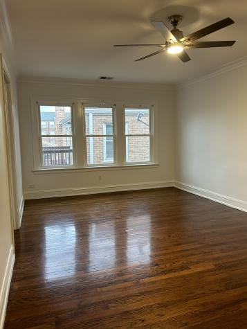 2737 West Lunt Avenue Chicago IL 60645