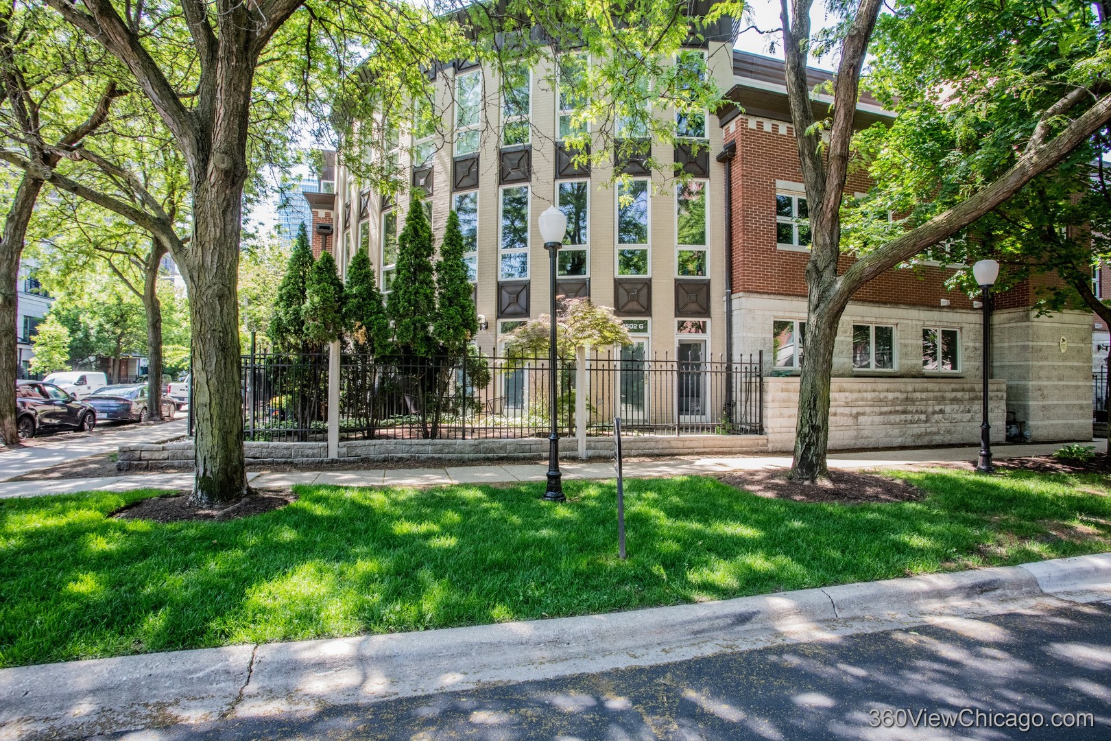 1502 South Prairie Avenue Chicago IL 60605