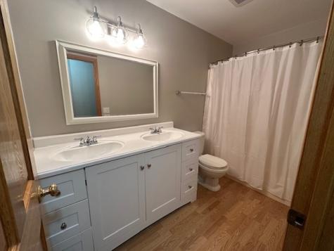 590 Alice Place Elgin IL 60123