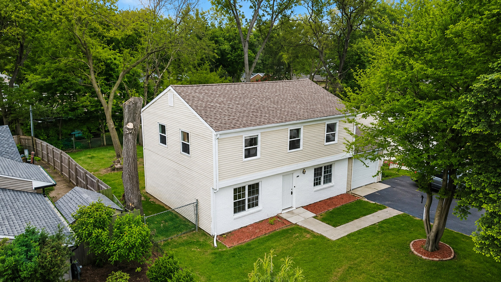 254 Thornhurst Road Bolingbrook IL 60440