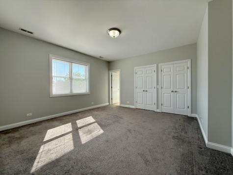 5558 West Edmunds Street Chicago IL 60630