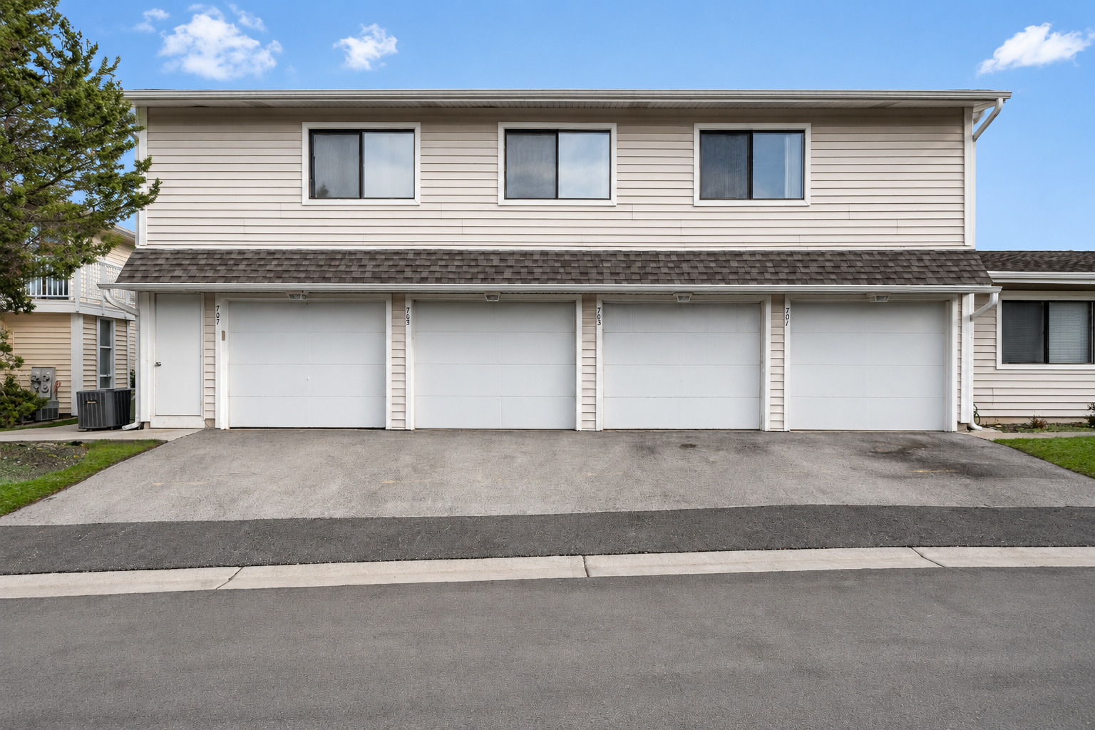 707 Sunfish Point Schaumburg IL 60194