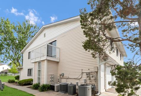 707 Sunfish Point Schaumburg IL 60194