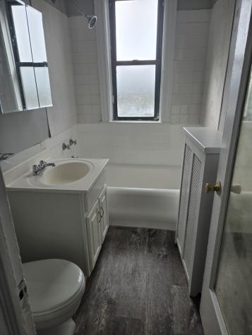 7100 South South Shore Drive Chicago IL 60649