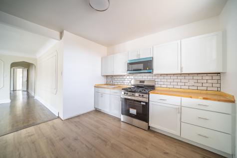 9124 South Ada Street Chicago IL 60620
