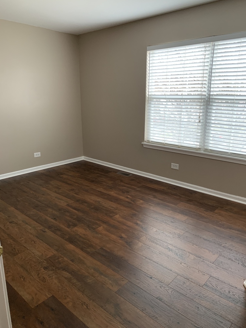 2454 Frost Drive Aurora IL 60503
