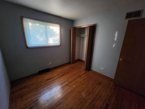 16710 Kenwood Avenue South Holland IL 60473