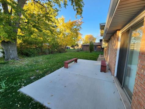 16710 Kenwood Avenue South Holland IL 60473