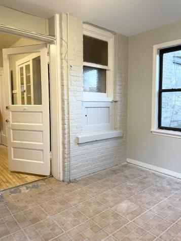 7077 North Ridge Boulevard Chicago IL 60645