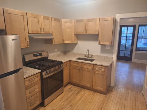 7077 North Ridge Boulevard Chicago IL 60645