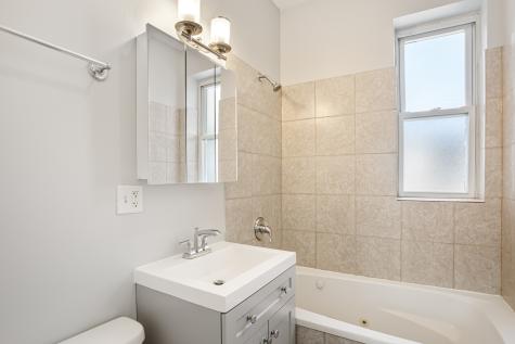 7326 North Damen Avenue Chicago IL 60645