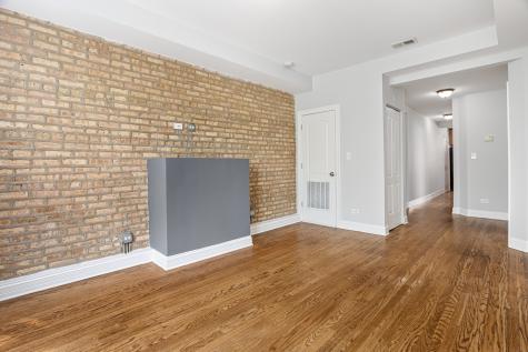 7326 North Damen Avenue Chicago IL 60645