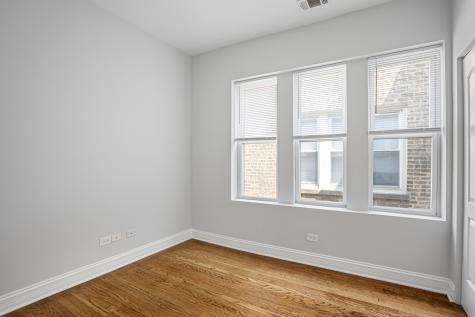 7326 North Damen Avenue Chicago IL 60645