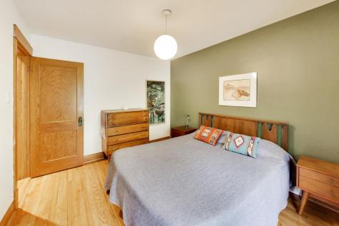 3926 North Ridgeway Avenue Chicago IL 60618