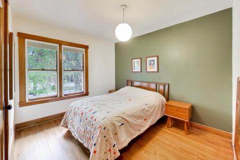 3926 North Ridgeway Avenue Chicago IL 60618