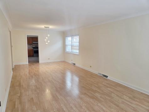 8537 West Foster Avenue Chicago IL 60656