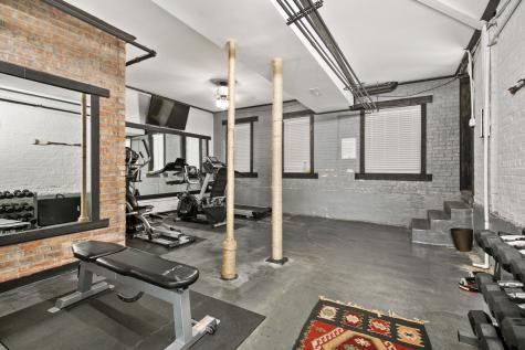 1110 West Glenlake Avenue Chicago IL 60660