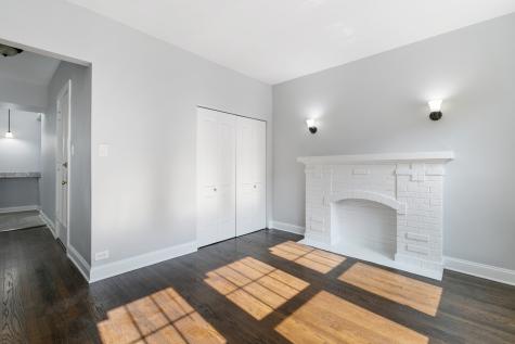 1110 West Glenlake Avenue Chicago IL 60660