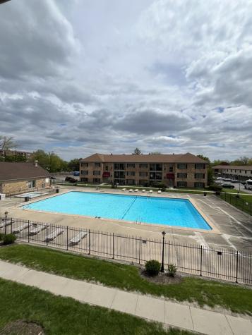 1728 Fayette Walk Hoffman Estates IL 60169
