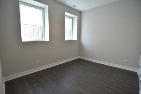 1730 West Greenleaf Avenue Chicago IL 60626