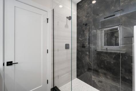 3992 South Lake Park Avenue Chicago IL 60653