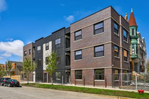 3992 South Lake Park Avenue Chicago IL 60653