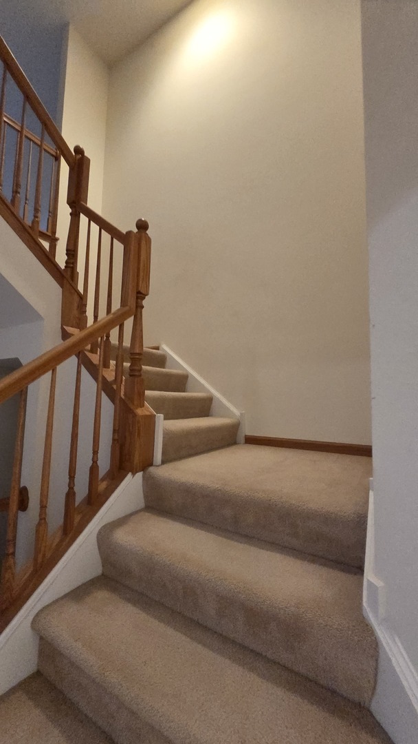 434 Vaughn Circle Aurora IL 60502