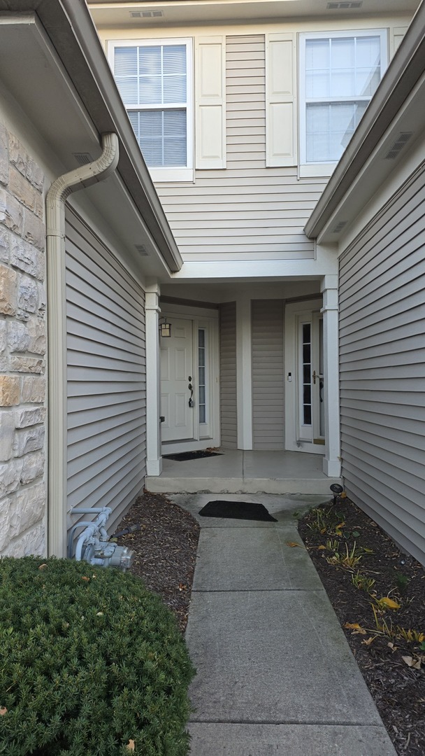 434 Vaughn Circle Aurora IL 60502