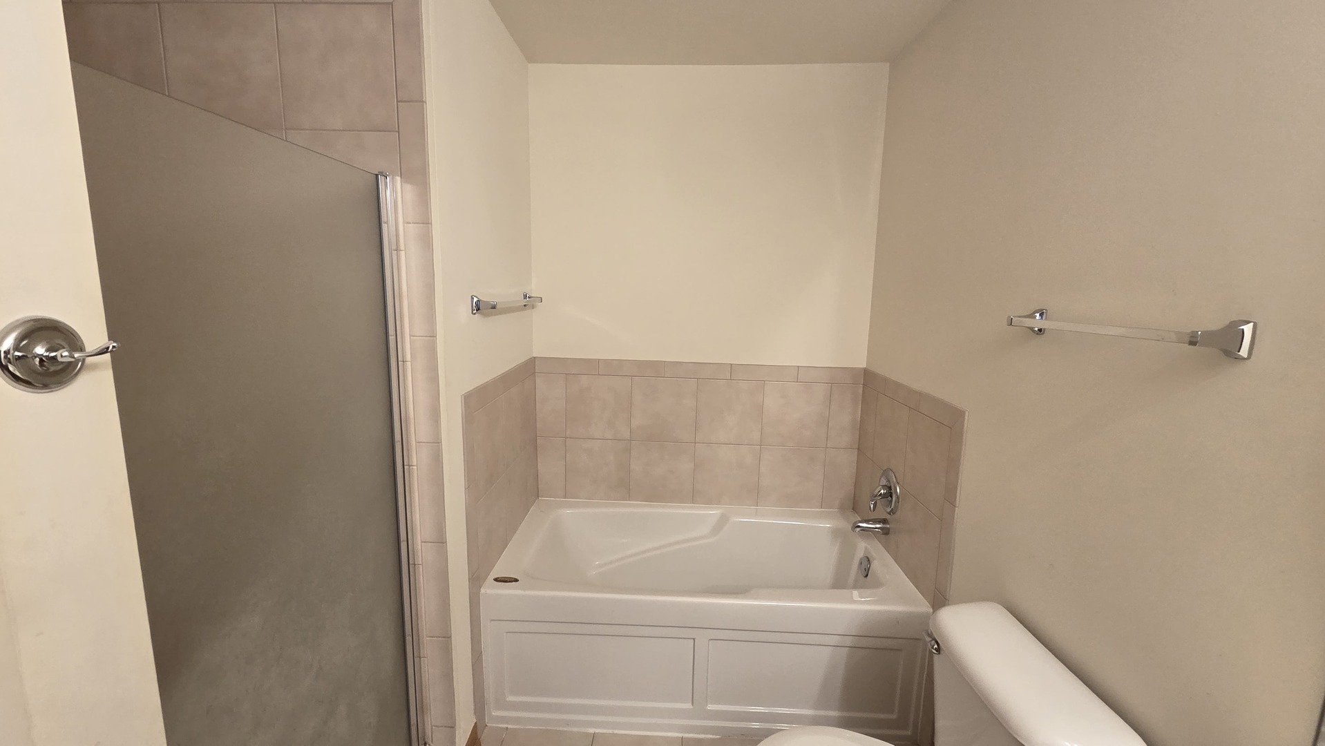 434 Vaughn Circle Aurora IL 60502