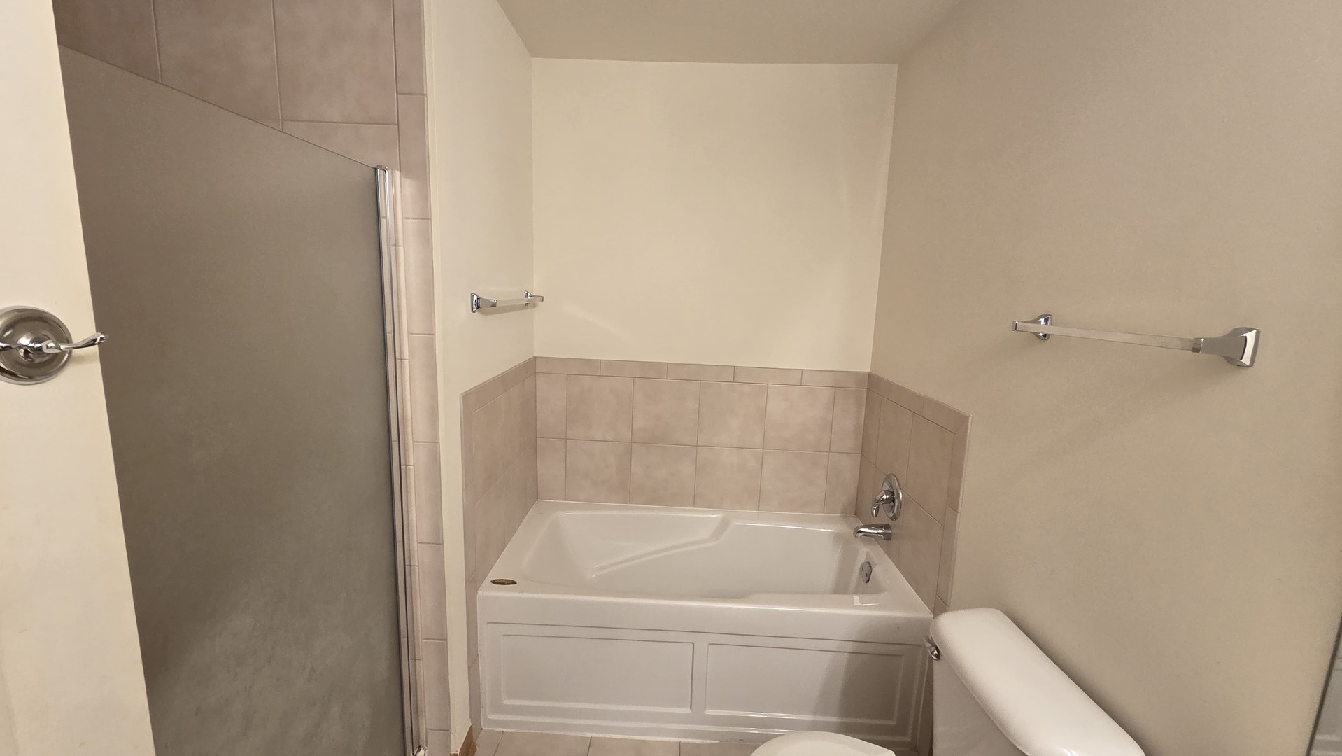 434 Vaughn Circle Aurora IL 60502
