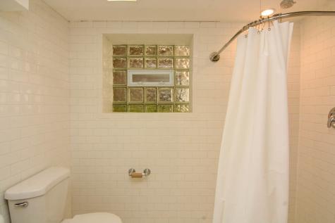 5534 North Artesian Avenue Chicago IL 60625