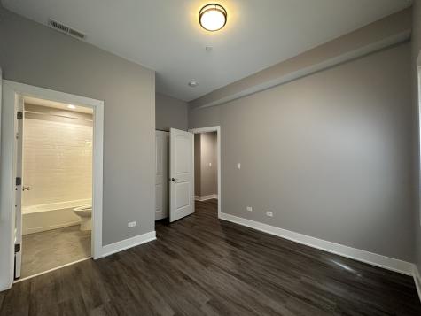 2053 West Iowa Street Chicago IL 60622