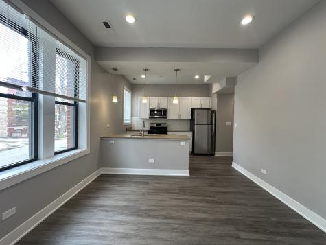 2053 West Iowa Street Chicago IL 60622