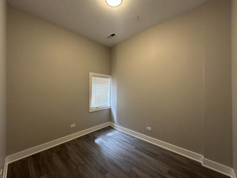 2053 West Iowa Street Chicago IL 60622