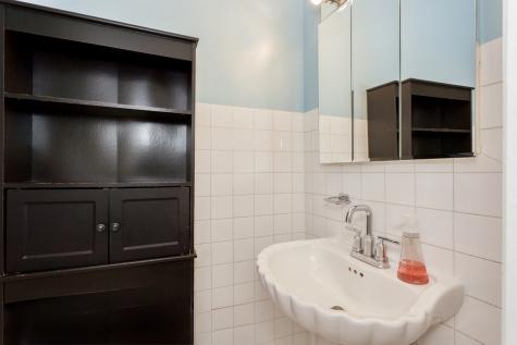 2204 North Clybourn Avenue Chicago IL 60614