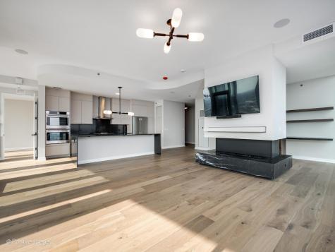 1114 West Carroll Avenue Chicago IL 60607