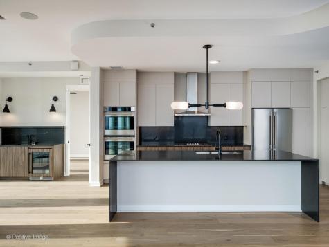 1114 West Carroll Avenue Chicago IL 60607