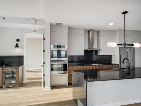 1114 West Carroll Avenue Chicago IL 60607