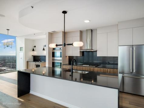 1114 West Carroll Avenue Chicago IL 60607