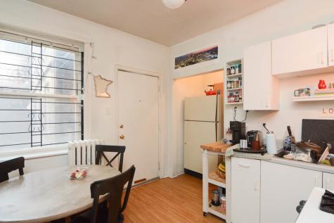 1929 West Crystal Street Chicago IL 60622
