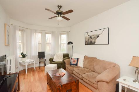 1929 West Crystal Street Chicago IL 60622