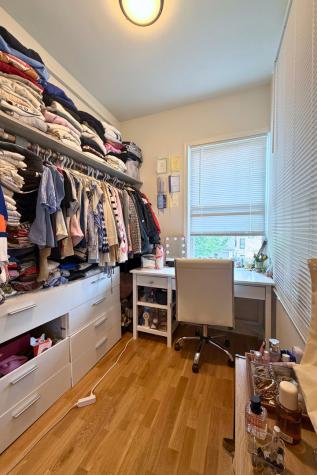 3727 North Lakewood Avenue Chicago IL 60613
